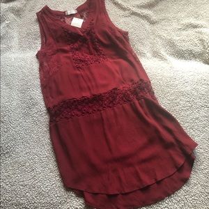 NWT Alter’d State sleeveless, lacy burgundy tunic top with  satin lining